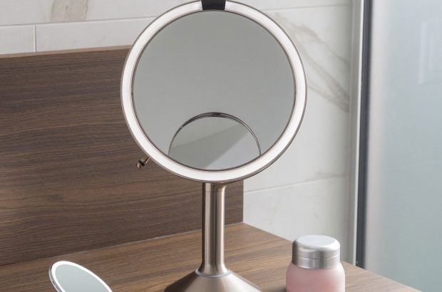 simplehuman-smart-mirror-amazon-alexa-ifa-2019
