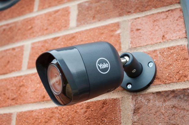 yale-buitencamera